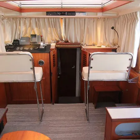Yacht Sequana Bateau-hôtel Honfleur