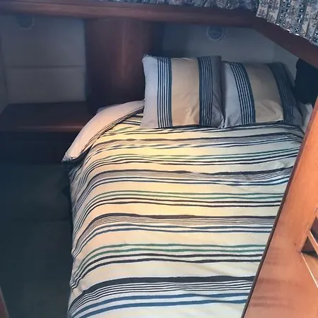 Yacht Sequana Bateau-hôtel Honfleur